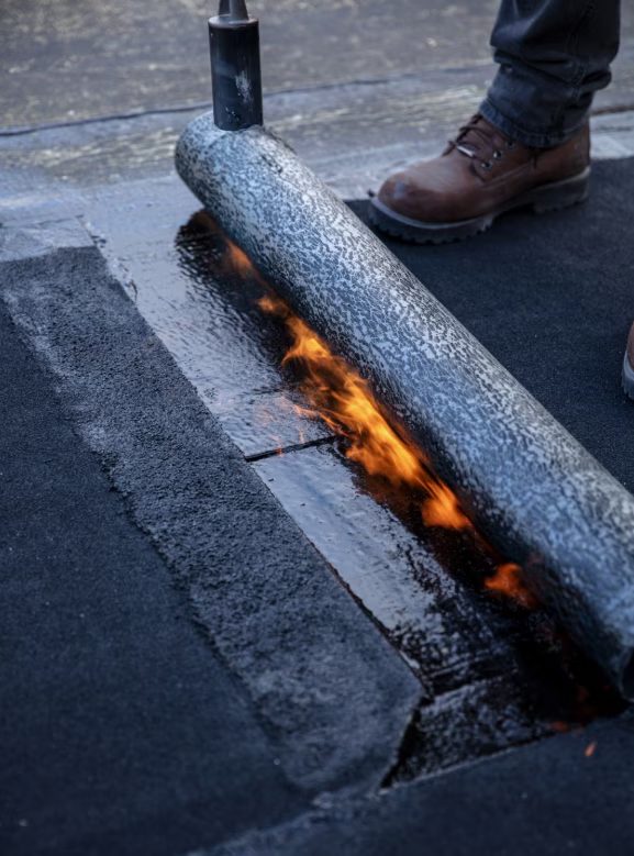 Torch Down vs TPO for Sherman Oaks Village Flat Roof — A Practical Guide