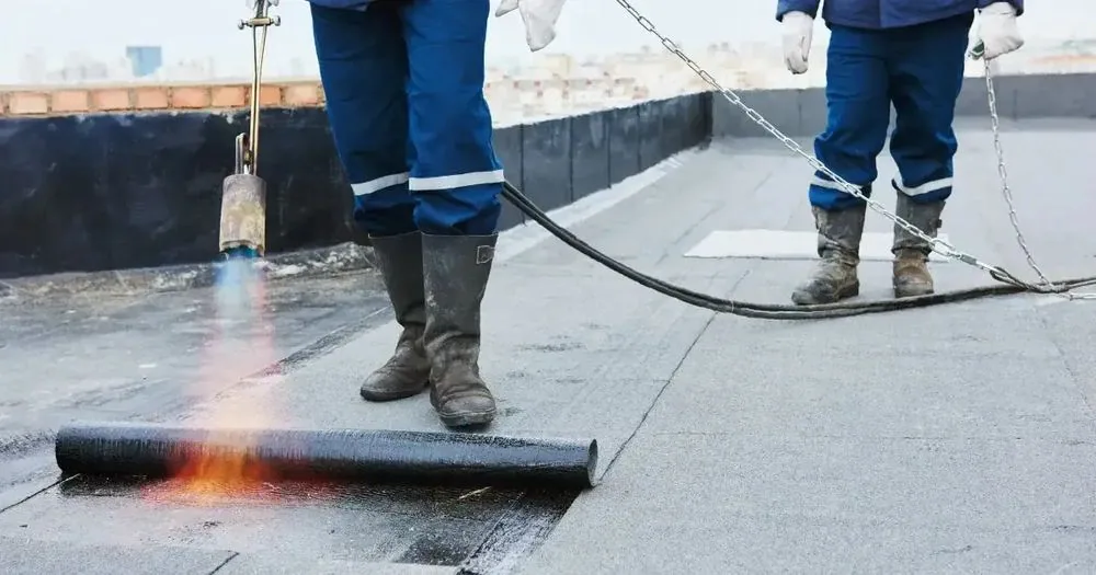 Torch Down vs TPO for a Sherman Oaks Flat Roof — Budget Planning
