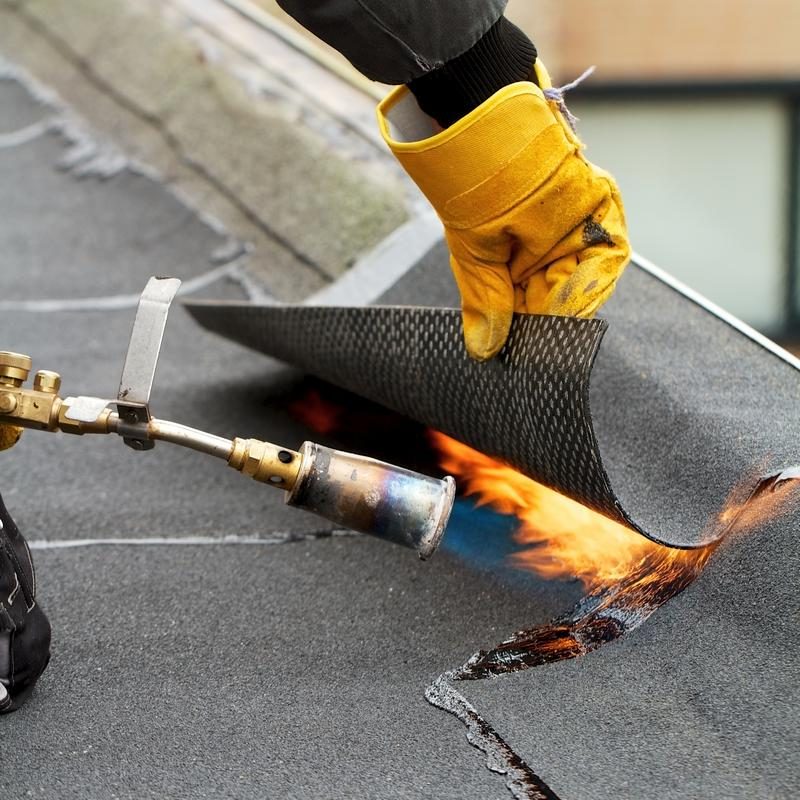 Parapet Detailing That Actually Holds — Costs and Timelines
