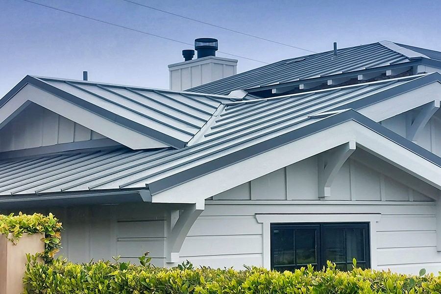 Seasonal Pricing in the Sherman Oaks Market — Before You Commit