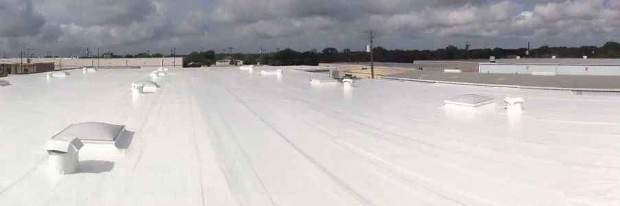 What Roof Coating Costs in LA — Seasonal Guide