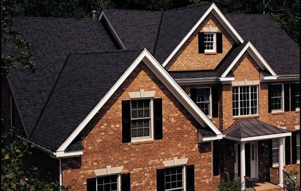 What a Shingle Re-Roof Costs in Sherman Oaks — Common Mistakes