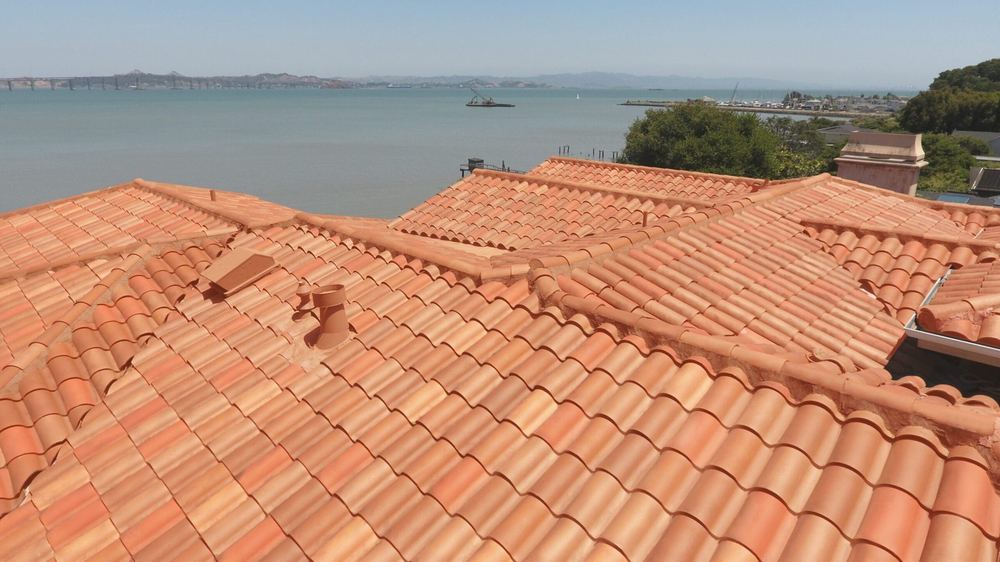 Clay vs Concrete Tile in Sherman Oaks Village Climate — A Practical Guide